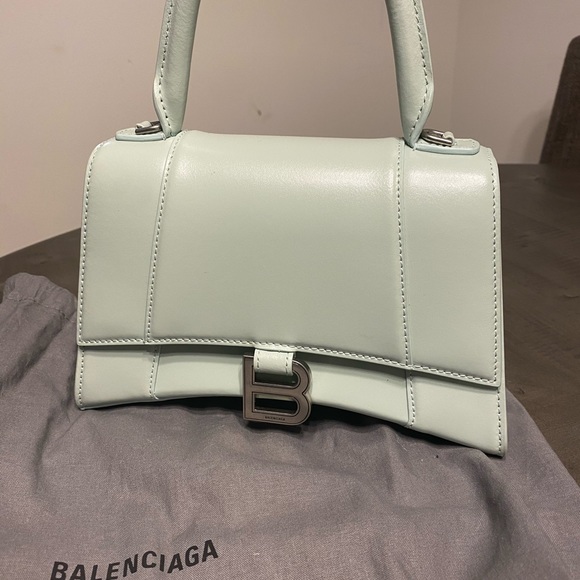 Balenciaga hourglass in Mint colour!!! - Picture 3 of 5